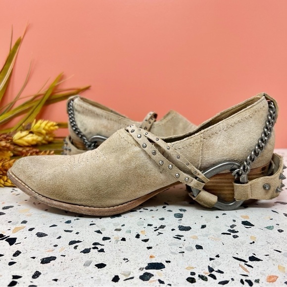 Zadig & Voltaire Parke Suede Leather Chain Pointed Studded Women’s Booties Sz 8 - Picture 9 of 15